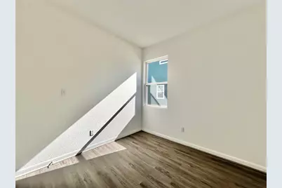 202 Pebblestream Pass, Taylor, TX 76574 - Photo 17