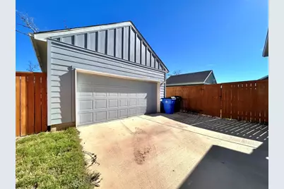 202 Pebblestream Pass, Taylor, TX 76574 - Photo 5