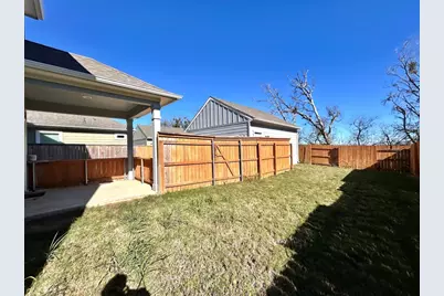 202 Pebblestream Pass, Taylor, TX 76574 - Photo 7