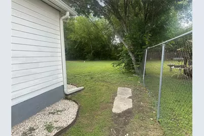 914 W Lynwood Avenue, San Antonio, TX 78201 - Photo 15