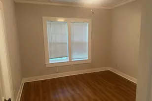 914 W Lynwood Ave, San Antonio, TX 78201 - Photo 9