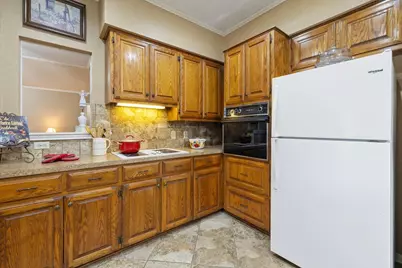 307 Cherrywood Circle, Taylor, TX 76574 - Photo 21