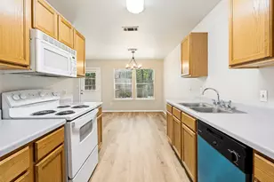 945-947 Sagewood Trail, San Marcos, TX 78666 - Photo 15