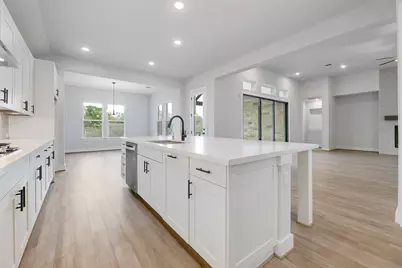 127 Red Tail Hawk Lane, Cedar Creek, TX 78612 - Photo 15