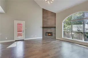 3513 Grimes Ranch Rd, Austin, TX 78732 - Photo 5