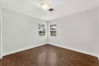 7711 Watson Street, Austin, TX 78757 - Photo 37