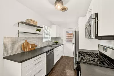 7711 Watson Street, Austin, TX 78757 - Photo 9