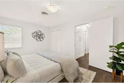 7711 Watson Street, Austin, TX 78757 - Photo 15