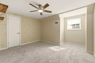 8100 Stillwood Ln, Austin, TX 78757 - Photo 29