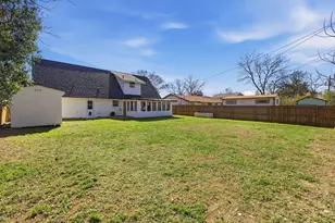 8100 Stillwood Ln, Austin, TX 78757 - Photo 35