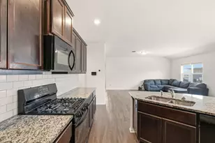 128 Dylan Dr, San Marcos, TX 78666 - Photo 7