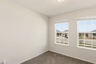 128 Dylan Dr, San Marcos, TX 78666 - Photo 17