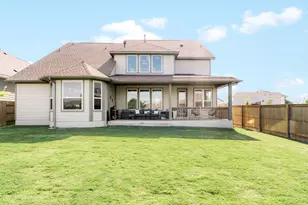 137 Crescent Moon Ct, Dripping Springs, TX 78620 - Photo 35