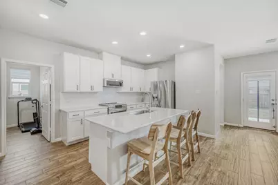 13825 Inaugural Street, Manor, TX 78653 - Photo 5