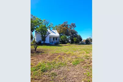 105 Davis Drive, Thorndale, TX 76577 - Photo 3