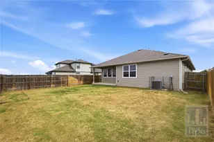 216 Big Cypress Bayou Rd, Hutto, TX 78634 - Photo 25