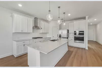 104 Darlington Court, Liberty Hill, TX 78642 - Photo 5