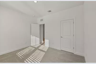 104 Darlington Court, Liberty Hill, TX 78642 - Photo 19