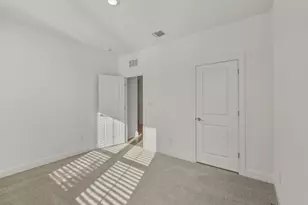 104 Darlington Ct, Liberty Hill, TX 78642 - Photo 19