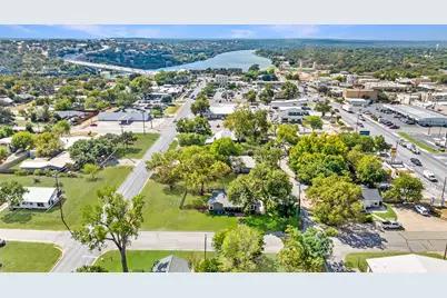 700 5th Street, Marble Falls, TX 78654 - Photo 3