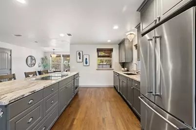 700 5th Street, Marble Falls, TX 78654 - Photo 17