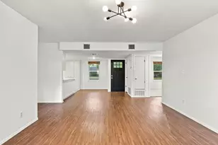 1714 Twin Island Dr, Lockhart, TX 78644 - Photo 3