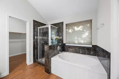 1601 Lynnville Trail, Austin, TX 78727 - Photo 17