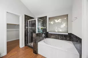 1601 Lynnville Trail, Austin, TX 78727 - Photo 17