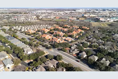 1601 Lynnville Trail, Austin, TX 78727 - Photo 11