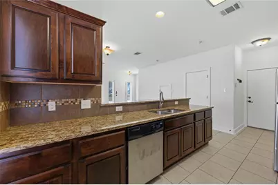 1620 Haskell Street #B, Austin, TX 78702 - Photo 5