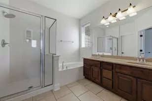1620 Haskell St, Austin, TX 78702 - Photo 13