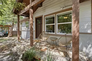 2113 Oxford Ave, Austin, TX 78704 - Photo 3