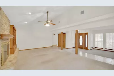 1403 Stone Ridge Drive, Taylor, TX 76574 - Photo 11