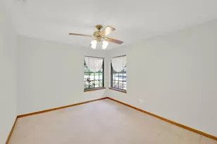 1403 Stone Ridge Dr, Taylor, TX 76574 - Photo 23