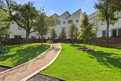 5201 E E. Mlk Jr Boulevard #6106, Austin, TX 78721 - Photo 1