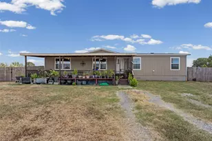 138 Double C Dr, Cedar Creek, TX 78612 - Photo 3
