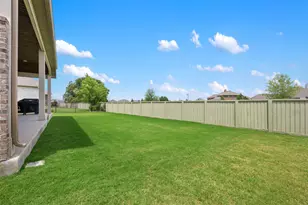 825 Faith Dr, Liberty Hill, TX 78642 - Photo 37