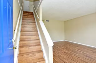 116 Hillside Dr, Elgin, TX 78621 - Photo 5