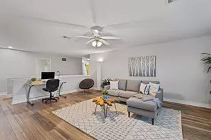 219 Wildwood Dr, Georgetown, TX 78633 - Photo 17