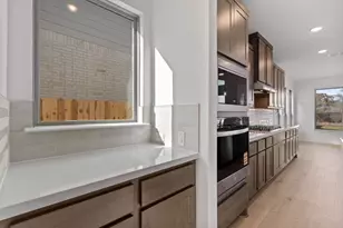 510 Tonada Cv, Liberty Hill, TX 78642 - Photo 11