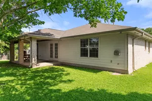 1105 Delia Chapa Ln, Hutto, TX 78634 - Photo 37
