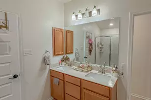 121 Outlaw Dr, Jarrell, TX 76537 - Photo 25