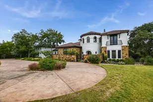 26804 Masters Pkwy, Spicewood, TX 78669 - Photo 3