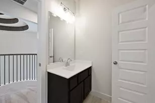 180 Montecilo Dr, Liberty Hill, TX 78642 - Photo 21