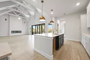 180 Montecilo Dr, Liberty Hill, TX 78642 - Photo 9