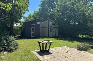 3303 Thompson St, Austin, TX 78702 - Photo 15