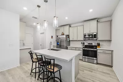 301 Quarry Rock Cove, Liberty Hill, TX 78642 - Photo 3