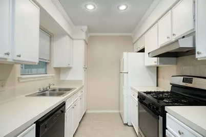 10419 Firethorn Lane, Austin, TX 78750 - Photo 5