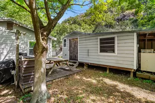 770 N River Rd, Lampasas, TX 76550 - Photo 13