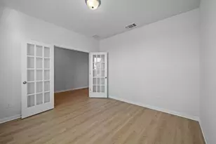 113 Kalamon Ct, San Marcos, TX 78666 - Photo 11